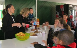 Goûter après la victoire contre le TBC le 2/4/2016