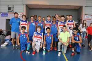 Les deux équipes finalistes garçons : Nantes Hermines et Toulon